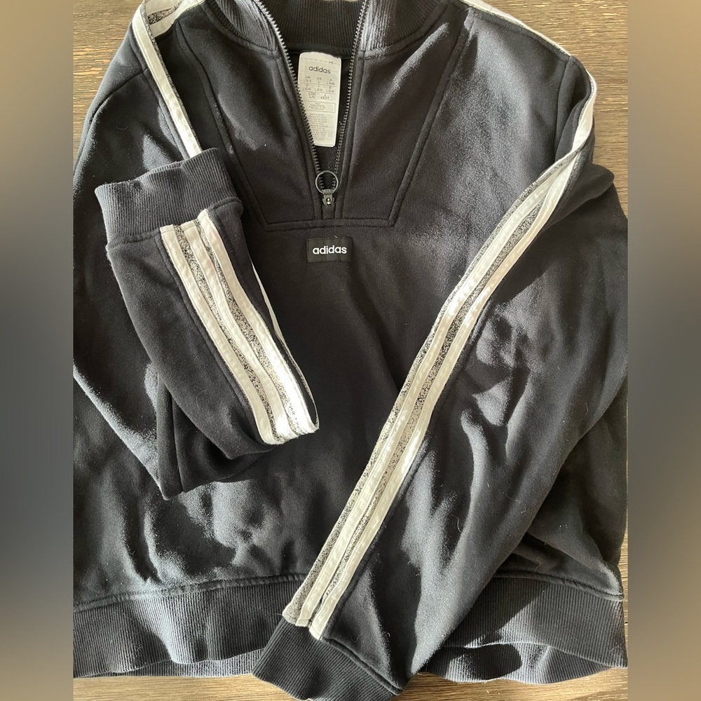 Adidas Sweatshirt